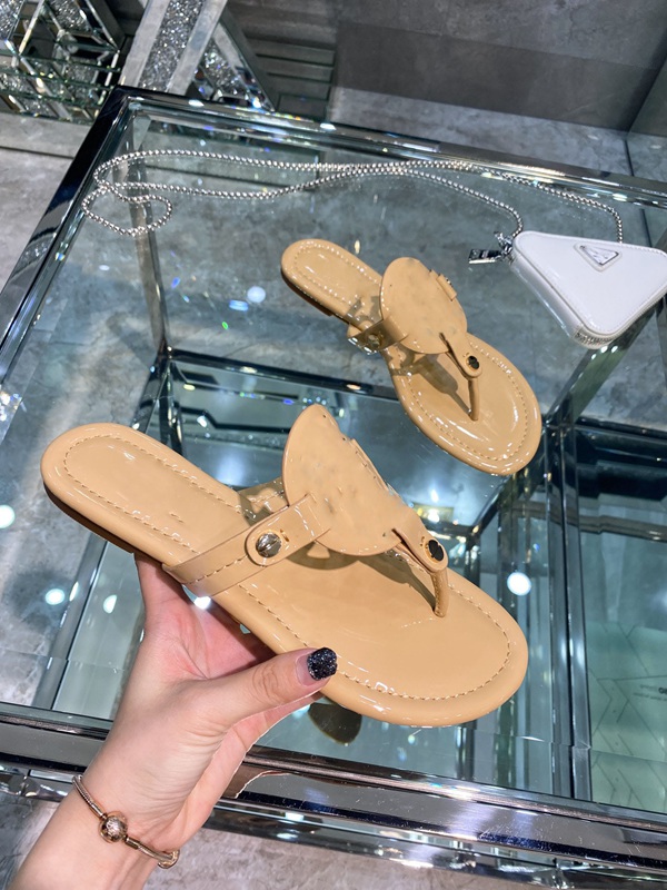 2021 Burch Design Style Sandals Double Layer Luxury Designer Flat Slippers Women Beach Shoes Outdoor Travel Fashion Tory Slipp
2021 Burch Design Style Sandals Double Layer Luxury Designer Flat Slippers Women Beach Shoes Outdoor Travel Fashion Tory Slipp