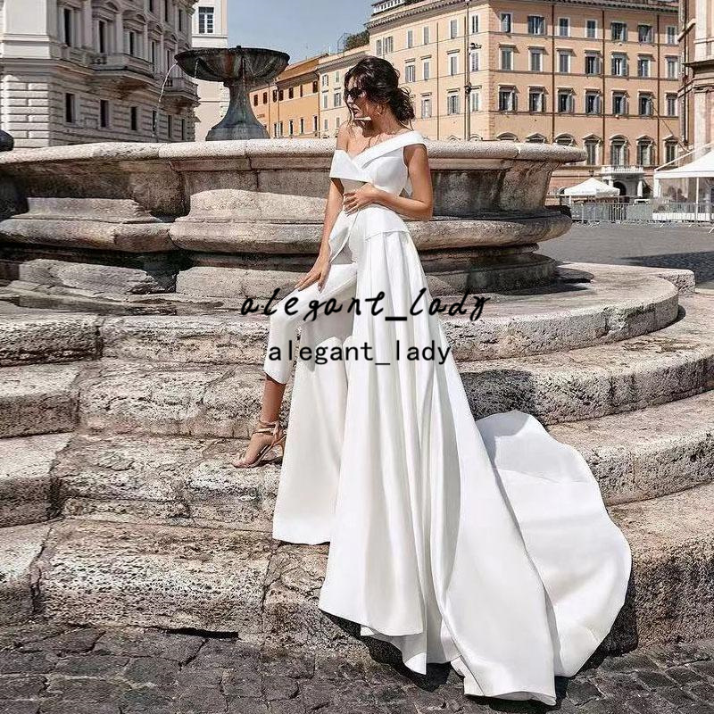 Off Shoulder Outdoor Wedding Dress Jumpsuit with Train 2022 Matte Stain Modern Outfit Beach Country Bridal Pant Suit Robes