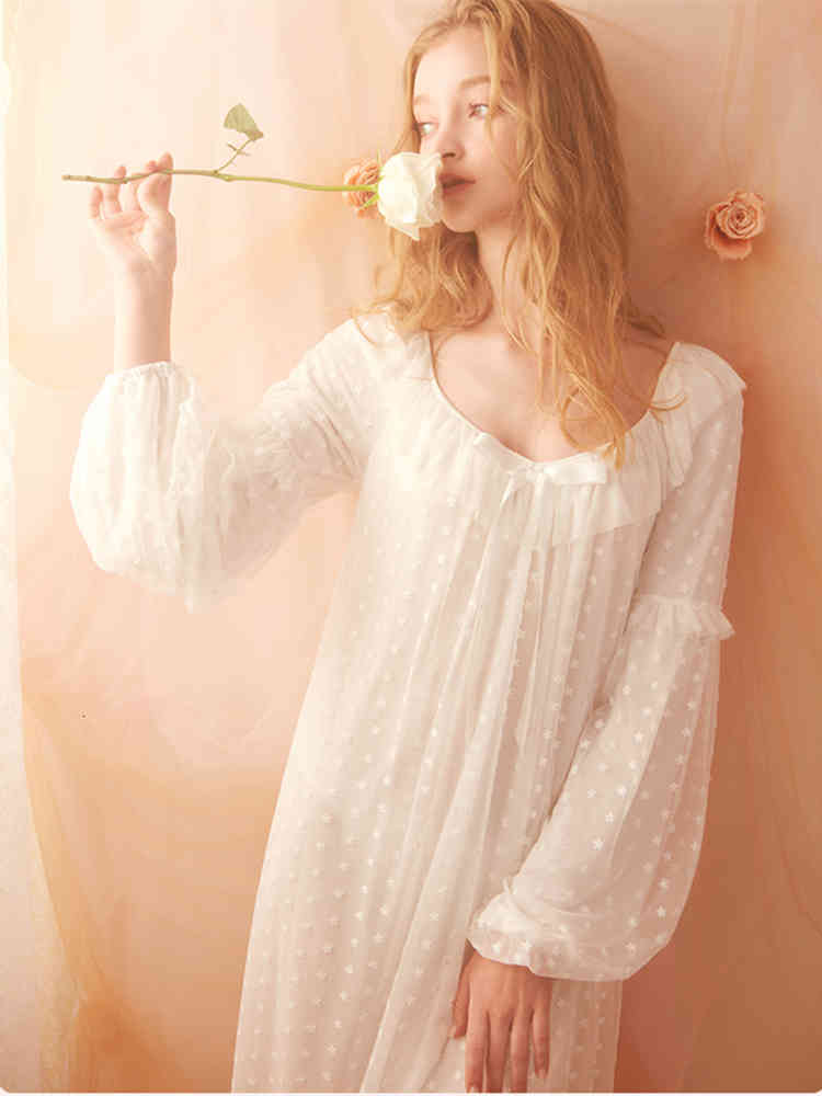 Women's Sleepwear Lace Nightgown Gorgeous Elegant For Bridesmaid High Quality EJKY, White
Women's Sleepwear Lace Nightgown Gorgeous Elegant For Bridesmaid High Quality EJKY, White