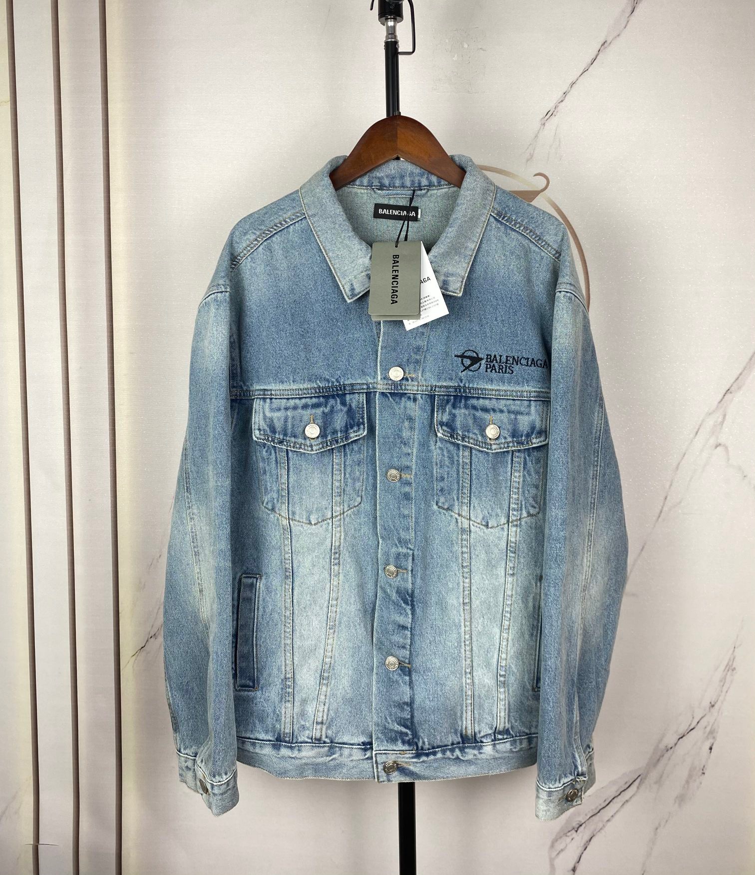 21SS High Quality Luxurys Designer Mens Hoodies Couples Letter Print Hoody Men Women Sweatshirt Long Sleeve jacket af4d3289t5x
21SS High Quality Luxurys Designer Mens Hoodies Couples Letter Print Hoody Men Women Sweatshirt Long Sleeve jacket af4d3289t5x