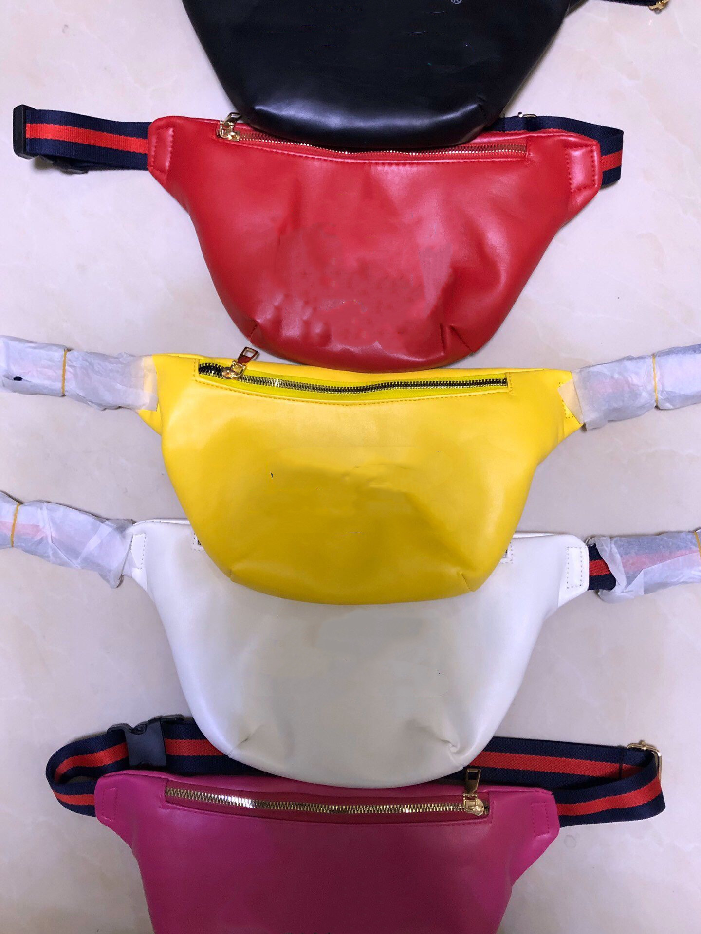 Original style ladies bag 100% leather luxury designer letter print crossbody handbag summer outdoor riding backpack dumpling bags
Original style ladies bag 100% leather luxury designer letter print crossbody handbag summer outdoor riding backpack dumpling bags
