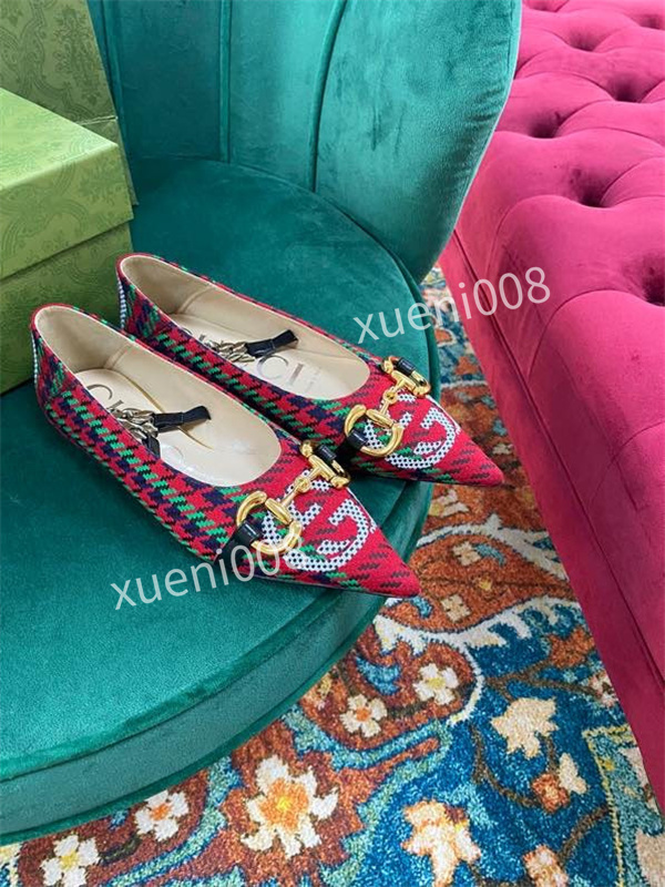 2021 Designer men women platform 35-41 sneakers Luxury casual shoes Black Suede Multicolor Reflective White Royal Blue Grey Classic Mens Outdoor Shoe jg210505, Choose the color
2021 Designer men women platform 35-41 sneakers Luxury casual shoes Black Suede Multicolor Reflective White Royal Blue Grey Classic Mens Outdoor Shoe jg210505, Choose the color