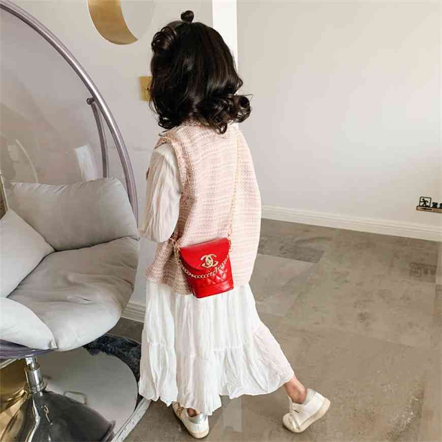 2021 Christmas Candy Colors Children's Messenger Bag Fashion Korean Kids Grils Mini Princess Chain Bags Portable Wallet Crossbody Pack Handbag G96FIRE, Pink
2021 Christmas Candy Colors Children's Messenger Bag Fashion Korean Kids Grils Mini Princess Chain Bags Portable Wallet Crossbody Pack Handbag G96FIRE, Pink