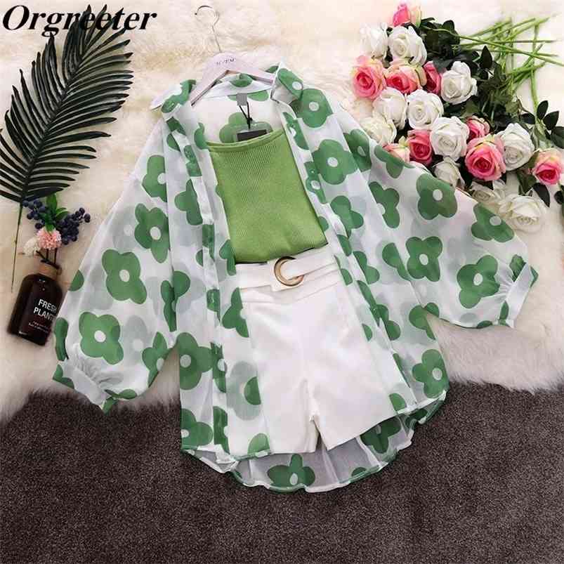 3 Piece Set Women Flower Printing Chiffon Sunscreen Long Shirt Ensemble Femme Solid Vest +High waist Metal Ring Shorts Suits 210721, 3 piece set 2
3 Piece Set Women Flower Printing Chiffon Sunscreen Long Shirt Ensemble Femme Solid Vest +High waist Metal Ring Shorts Suits 210721, 3 piece set 2