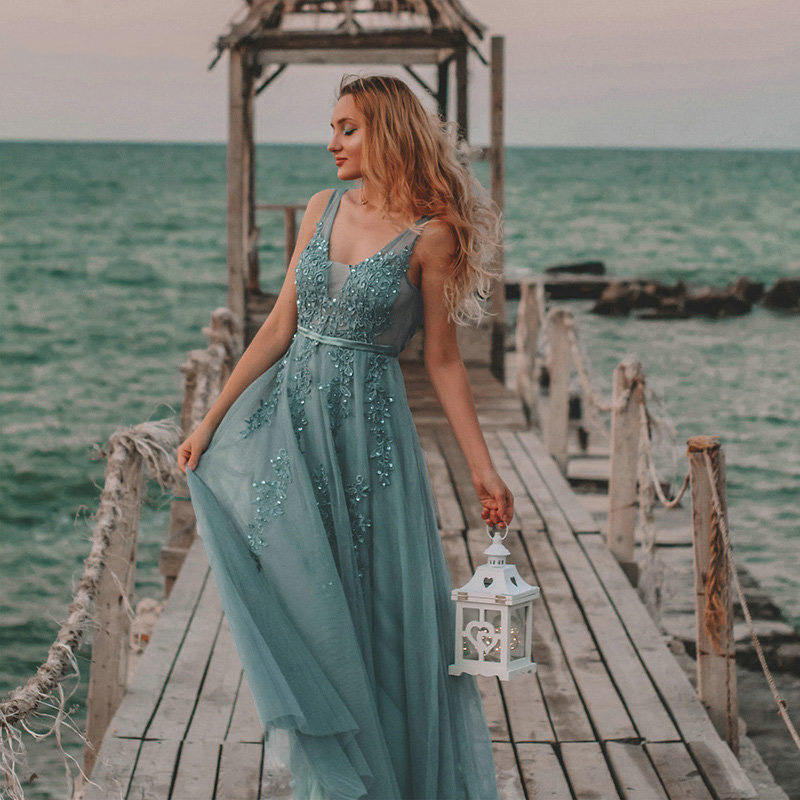 Robe Tulle Prom Dresses Long Women Pretty Elegant A Line V Neck Lace Applique Evening Formal Party Dress
