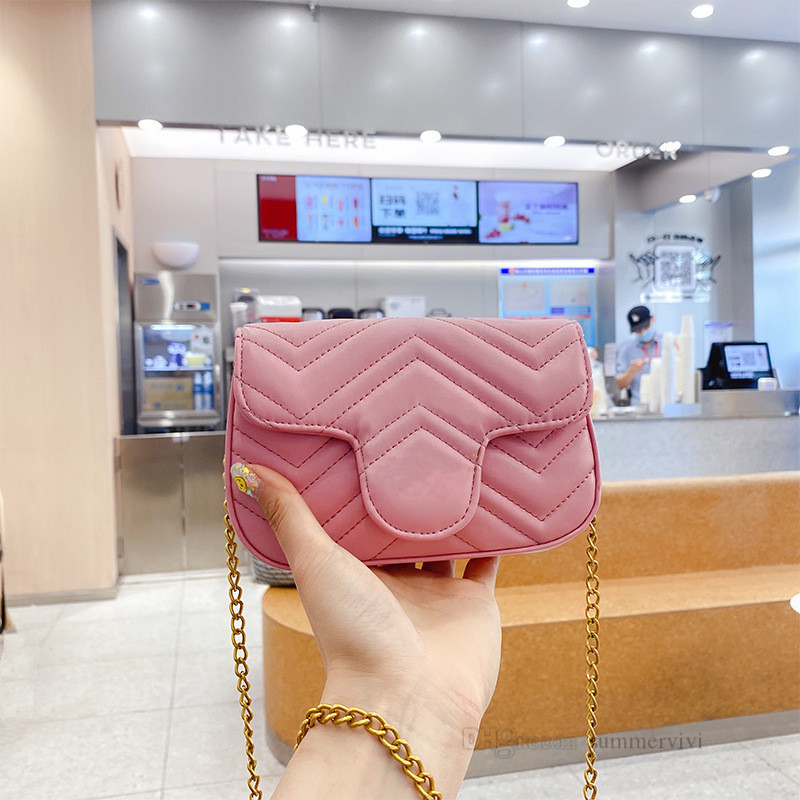 Designer children macaron square handbag Fashion girls metal letter buckle crossbody bag luxury women PU chain single shoulder bags A7482, Mix colors
Designer children macaron square handbag Fashion girls metal letter buckle crossbody bag luxury women PU chain single shoulder bags A7482, Mix colors