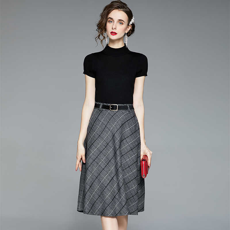 Women Summer Designer Elegant Dress Two Piece Set Sexy Short Sleeve Knitted Top And Plaid Midi Skirt Office Party Ladies Sets 210525, Black
Women Summer Designer Elegant Dress Two Piece Set Sexy Short Sleeve Knitted Top And Plaid Midi Skirt Office Party Ladies Sets 210525, Black