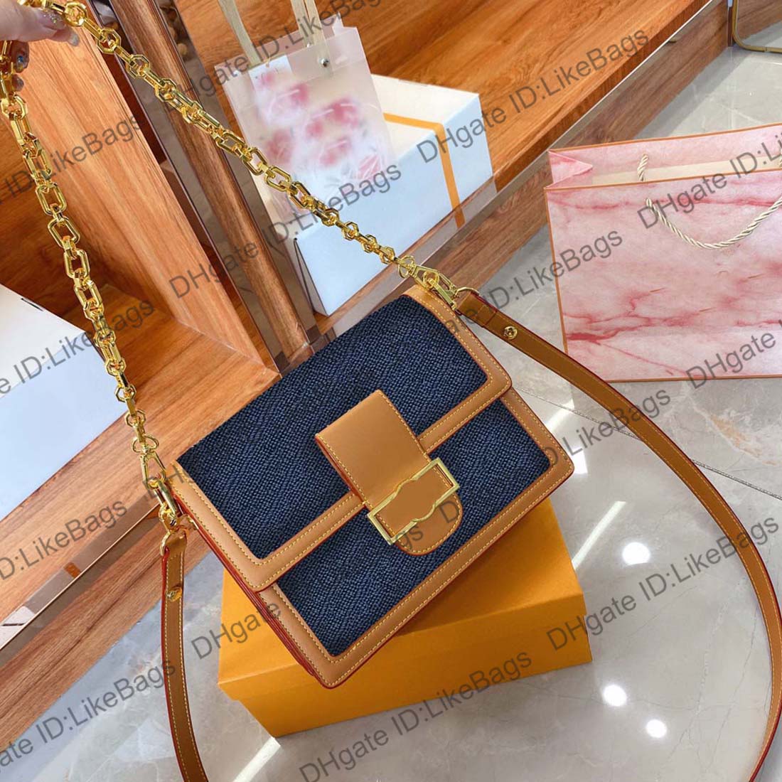 2021 Luxurys Designers Crossbody Bags Chain Clutch Wallets Genuine Leather Denim White Letter Womens Handbags Purses Shoulder Shopping Tote Bag Without Box, Blue without box
2021 Luxurys Designers Crossbody Bags Chain Clutch Wallets Genuine Leather Denim White Letter Womens Handbags Purses Shoulder Shopping Tote Bag Without Box, Blue without box