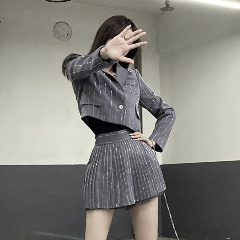 [DEAT] Single Button Gray Striped Top Hot Drilling Shorts Suit High Waist Pleated Trouser Skirt Y2k Clothes Spring GX327 210428