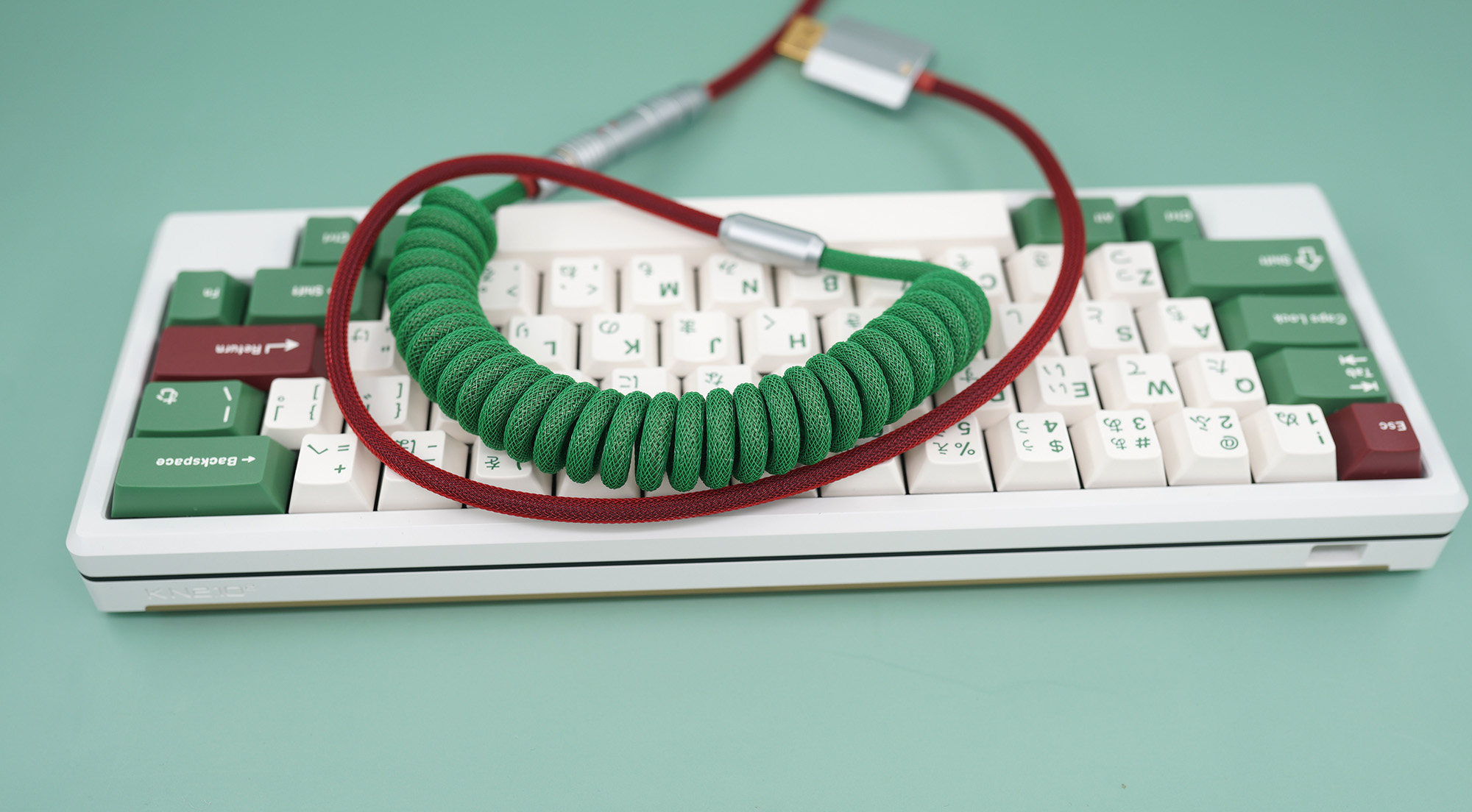 GeekCable Handmade Customized Mechanical Keyboard Data Cable For GMK Theme SP Keycap Line New Camping Colorway