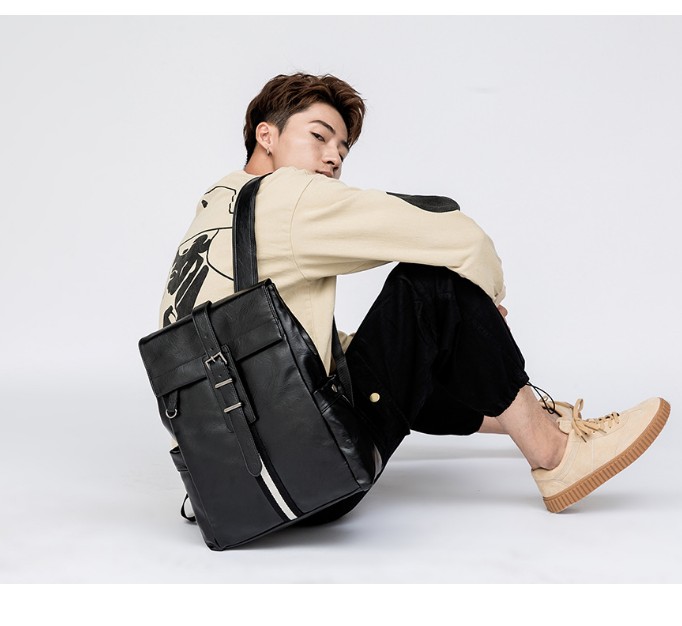 Women Natural Skin Leather luxurys Backpack Men Large Capacity Laptop Backpacks Male Travel Bags designer Teenager School bag, Black
Women Natural Skin Leather luxurys Backpack Men Large Capacity Laptop Backpacks Male Travel Bags designer Teenager School bag, Black