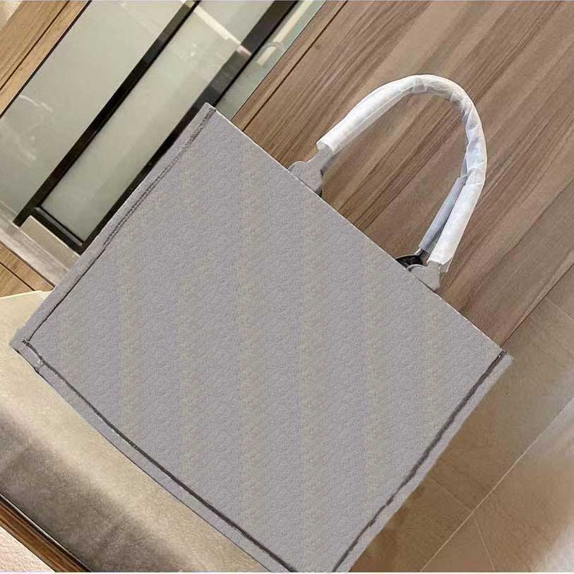 Embroidery shopping bags Totes handbags fashion bags Totes Printed embroidered canvas handbags shopping bag batch 42cm, Only paper bag
Embroidery shopping bags Totes handbags fashion bags Totes Printed embroidered canvas handbags shopping bag batch 42cm, Only paper bag