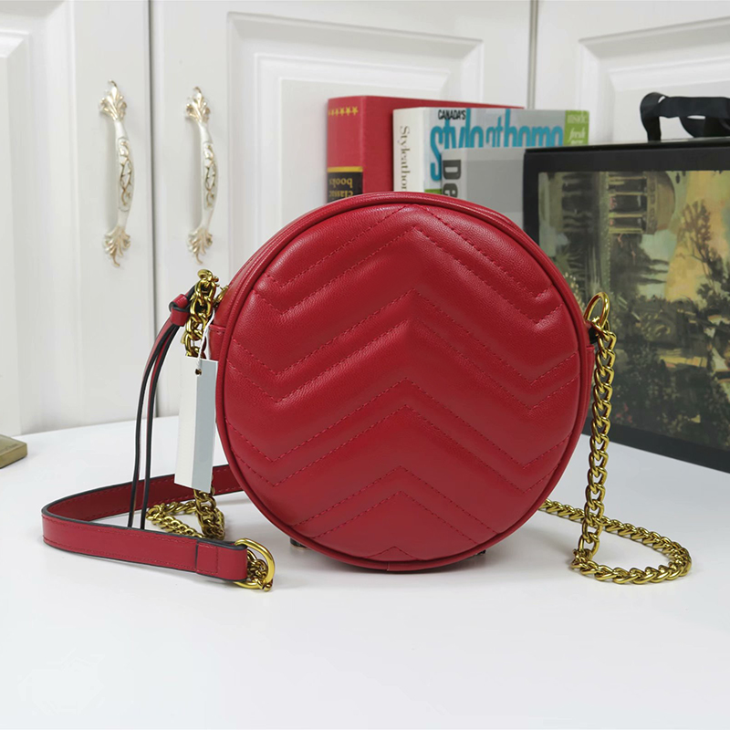 Luxury Cross body Shoulder Bags Designer tote Mini Clutch Bag Handbags Wallet Circular Gold chain Genuine leather High-quality Purse size 18 18 6 cm With original box, White
Luxury Cross body Shoulder Bags Designer tote Mini Clutch Bag Handbags Wallet Circular Gold chain Genuine leather High-quality Purse size 18 18 6 cm With original box, White