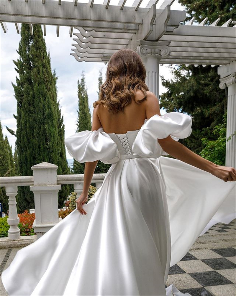 2022 Removable Puff Sleeve Satin Wedding Dress High Slit Side A-line Simple Styles Bridal Dress with Court Train Vestido de Novia Robe Mariee