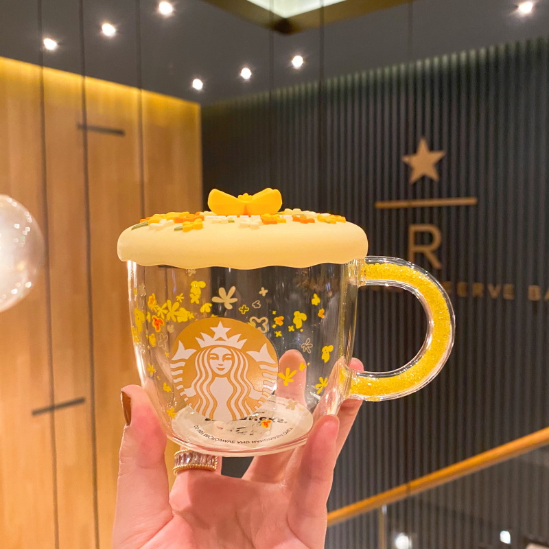 Starbucks autumn 2020 golden osmanthus Glass Coffee Lovely milk cup with Cover Set 320ml, Yellow
Starbucks autumn 2020 golden osmanthus Glass Coffee Lovely milk cup with Cover Set 320ml, Yellow
