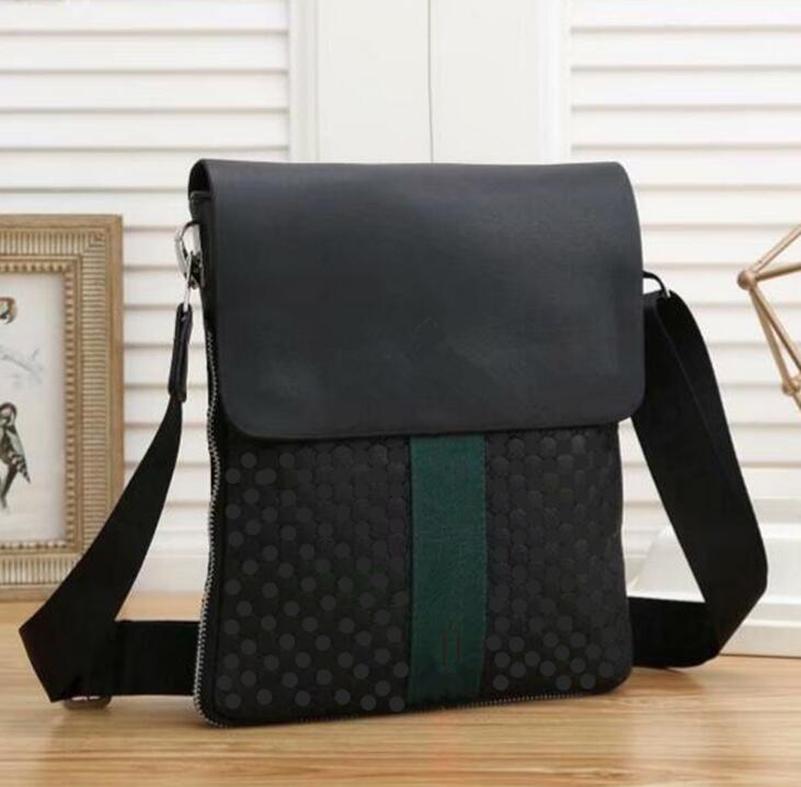 Designer Wallet Fashion Messenger Bag For Men Set Satchel Shoulder Bags Handbag Cross Body Coin Purse Presbyopic Key Pouch Mini man wholesal
Designer Wallet Fashion Messenger Bag For Men Set Satchel Shoulder Bags Handbag Cross Body Coin Purse Presbyopic Key Pouch Mini man wholesal