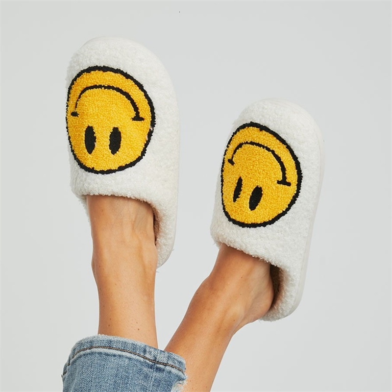 Winter Smile Face Pattern Womens Fur Slippers Cute Cartoon Warm Short Plush Couple Shoes Indoor Autumn Men Fluffy Slides, White green
Winter Smile Face Pattern Womens Fur Slippers Cute Cartoon Warm Short Plush Couple Shoes Indoor Autumn Men Fluffy Slides, White green