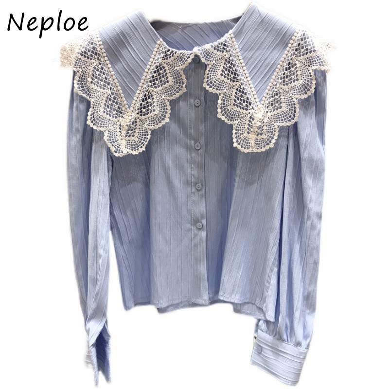 Elegant Lace Patch Hook Flower Blouse Women Peter Pan Collar Long Sleeve Single Breast Blusas Spring Ol Loose Shirt 210422