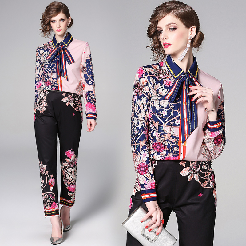 High Fashion Luxury Designer Pants Suits Runway Women Floral Two Piece Sets Elegant Shirts And Printed Trouser Business Party Office Spring Autumn Ladies Clothes, Khaki
High Fashion Luxury Designer Pants Suits Runway Women Floral Two Piece Sets Elegant Shirts And Printed Trouser Business Party Office Spring Autumn Ladies Clothes, Khaki