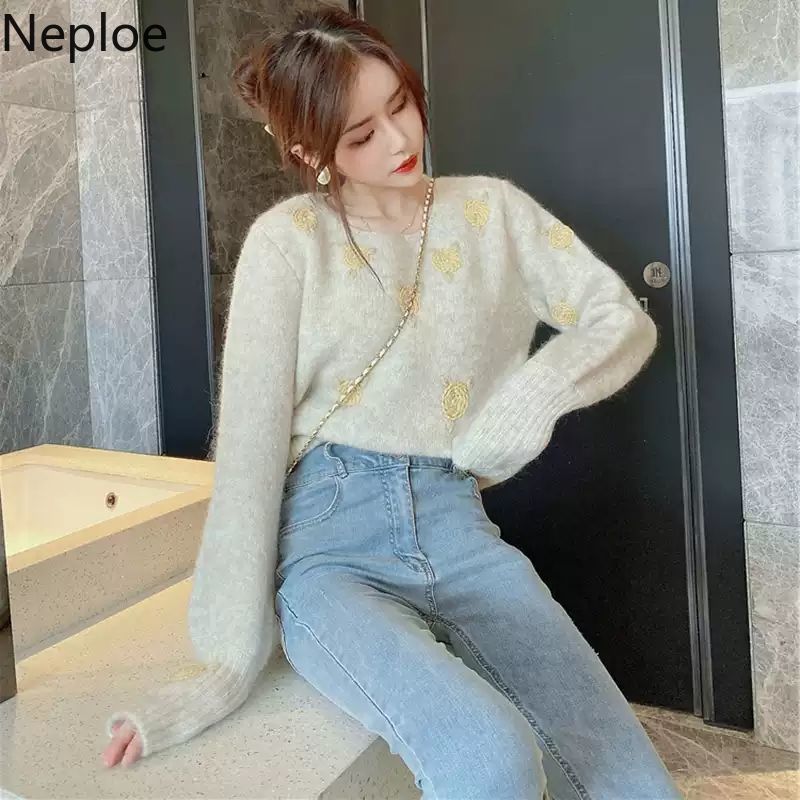 Neploe Korean Woman Sweater Pull Femme Fashion Crochet Embroidery Flower Pullover Vintage Long Sleeve Knit Tops Women Clothes 210422