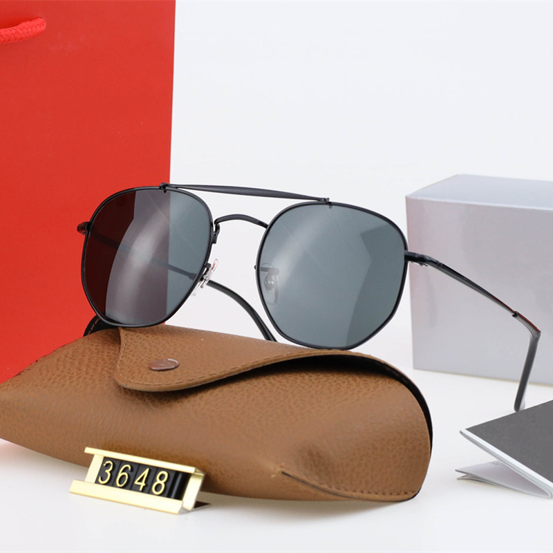 mens women sunglasses fashion luxury design trend double beam glasses black frame gradient dark gray lenses, White;black
mens women sunglasses fashion luxury design trend double beam glasses black frame gradient dark gray lenses, White;black