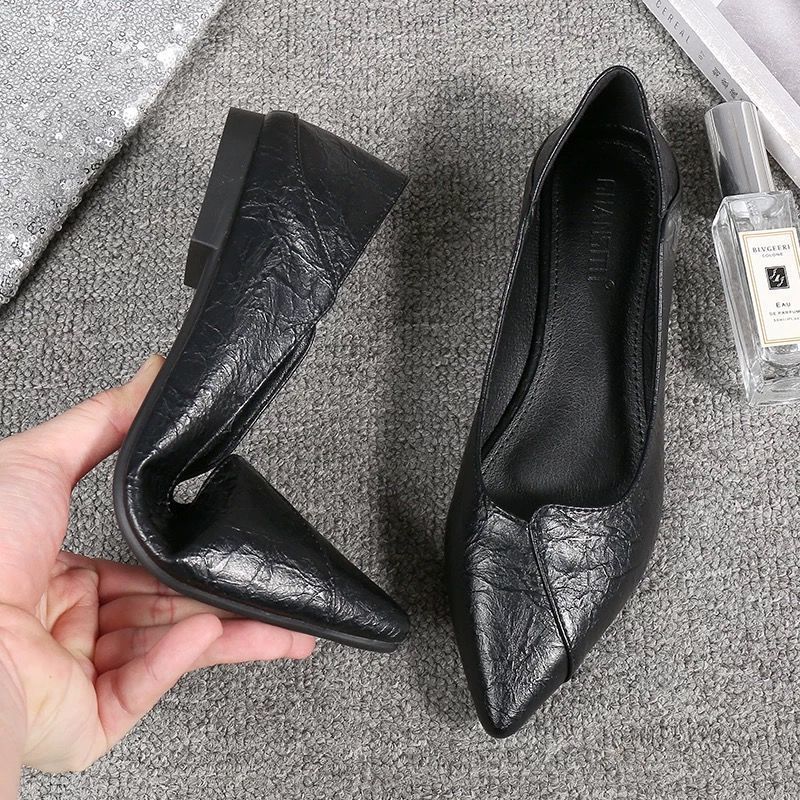 Shoes spring and autumn tide soft sole shallow mouth pointed flat comfortable versatile casual single women's four seasons, Creamy-white
Shoes spring and autumn tide soft sole shallow mouth pointed flat comfortable versatile casual single women's four seasons, Creamy-white