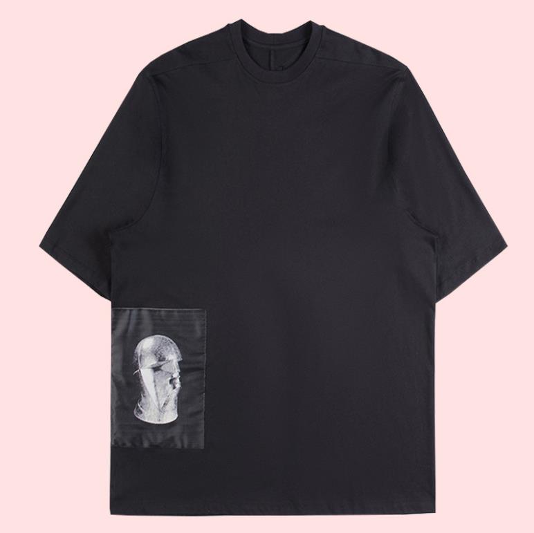 RO mens T-shirt Rick Owen tee alien pattern loose round neck five-point sleeves European and American high street summer bottoming sweat shirt, White;black
RO mens T-shirt Rick Owen tee alien pattern loose round neck five-point sleeves European and American high street summer bottoming sweat shirt, White;black