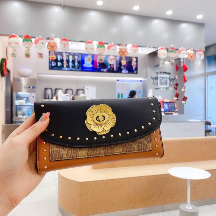 women handbag vintage leather clutch bag simple two-piece embossed womens wallets elegant atmospheric printed plaid chain long wallet, Green7(boutique box)
women handbag vintage leather clutch bag simple two-piece embossed womens wallets elegant atmospheric printed plaid chain long wallet, Green7(boutique box)