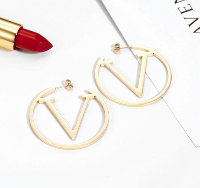 Fashion gold hoop earrings for lady Women Party Wedding Lovers gift engagement jewelry for Bride GC164
Fashion gold hoop earrings for lady Women Party Wedding Lovers gift engagement jewelry for Bride GC164