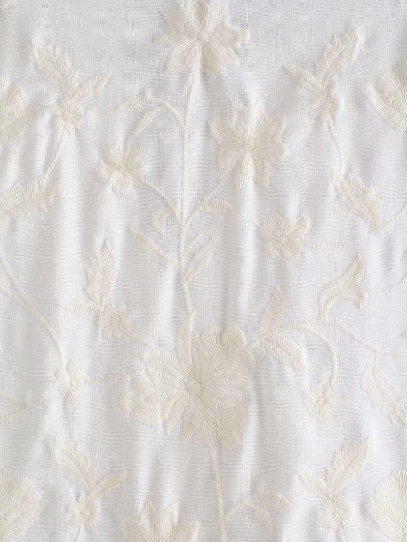 Vintage Women Soft Cotton Embroidery White Shirts Summer Fashion Ladies Elegant Loose Shirt Chic Girls Tops Sweet 210527