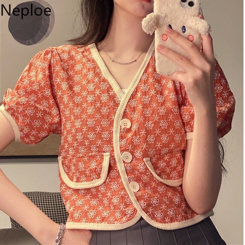 Neploe Vintage Blouses Puff Sleeve Top Women's Elegant Summer Wild Short Blusas Mujer V Neck Single Breasted Chic Buttons Shirts 210422