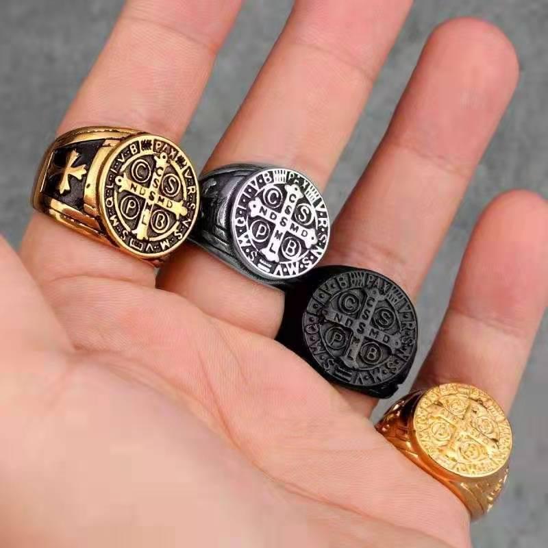 Cluster Rings European And American Religious Jewelry Exorcism Cross Christian Titanium Steel Casting Men's Ring
Cluster Rings European And American Religious Jewelry Exorcism Cross Christian Titanium Steel Casting Men's Ring