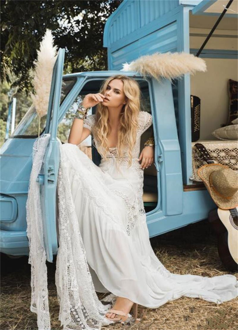 Inbal Raviv Boho Wedding Dresses Deep V Neck crochet lace Short Sleeve Chiffon Applique Country Wedding Gowns Plus Size Robe De Mariée