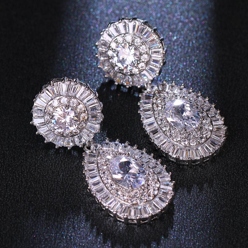 Dangle & Chandelier Ekopdee 2021 Fashion Luxury Cubic Zirconia Earring For Women Crystal Drop Female Bridal Wedding Jewelry Saretes De Plata, Silver 
Dangle & Chandelier Ekopdee 2021 Fashion Luxury Cubic Zirconia Earring For Women Crystal Drop Female Bridal Wedding Jewelry Saretes De Plata, Silver