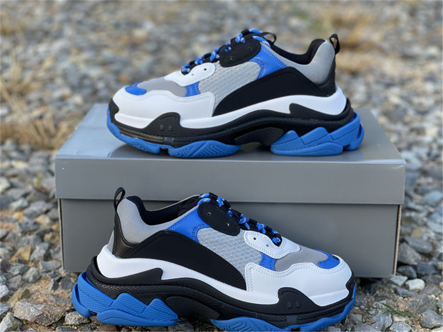 hottest triple s men women designer casual shoes platform sneakers 17FW paris white blue black grey mens womens trainers sports shoe with or
hottest triple s men women designer casual shoes platform sneakers 17FW paris white blue black grey mens womens trainers sports shoe with or