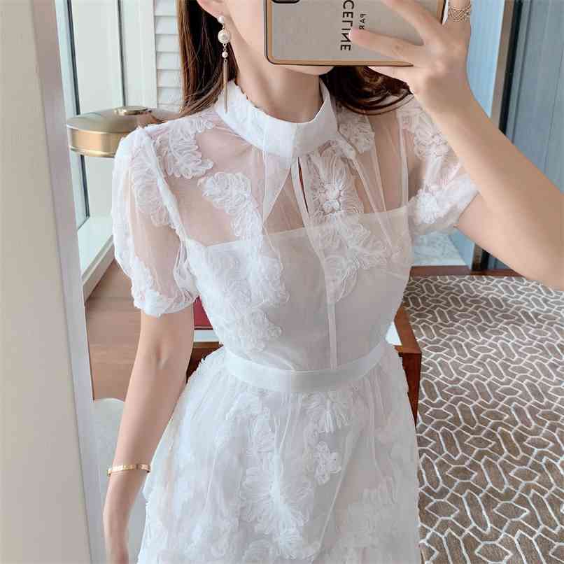 Elegant White Dresses for Women Vintage Flower Embroidery Short Sleeve Long Party Stand collar Slim Ruffles Mid 210602
Elegant White Dresses for Women Vintage Flower Embroidery Short Sleeve Long Party Stand collar Slim Ruffles Mid 210602