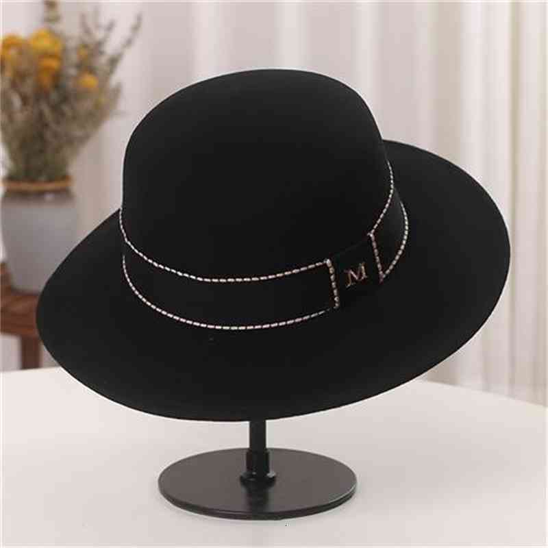 Net Red Same Autumn and Winter Wool Tweed French Celebrity White Flat Top Hat Female British Hepburn Jazz