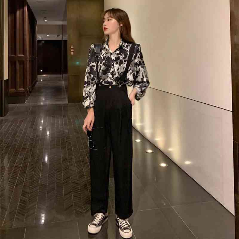 Spring Street Style Camouflage Print Oversize Women's Tunic Shirt Long Sleeve Ladies Blouse Button Up Loose Female Tops 210521