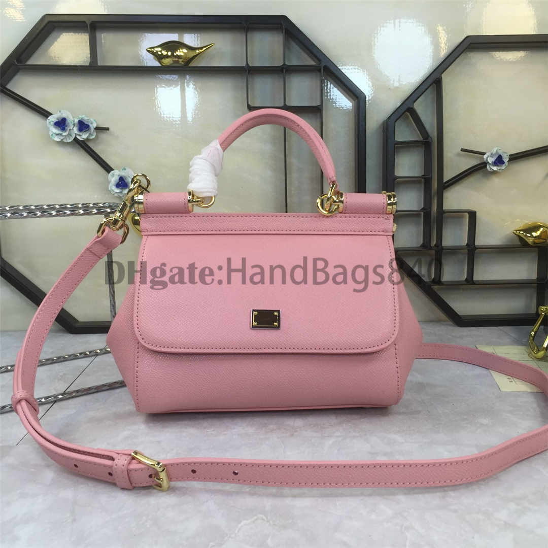 Retro solid color fashion bags classic designer ladies plain leather luxury handbag fashionable one-shoulder messenger bag
Retro solid color fashion bags classic designer ladies plain leather luxury handbag fashionable one-shoulder messenger bag