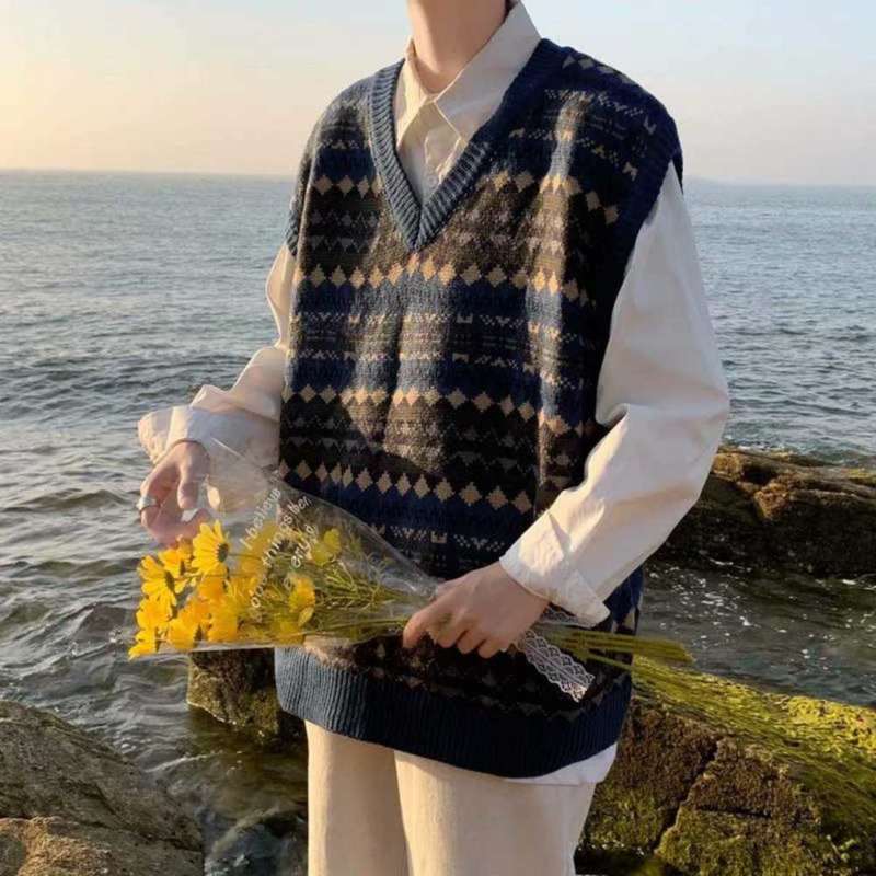 Men Sweater Vest Autumn Clothes Warm Sleeveless Sweater Men Pullovers Sweater Coat Korean Fashion Youth Clothes Trends 210929