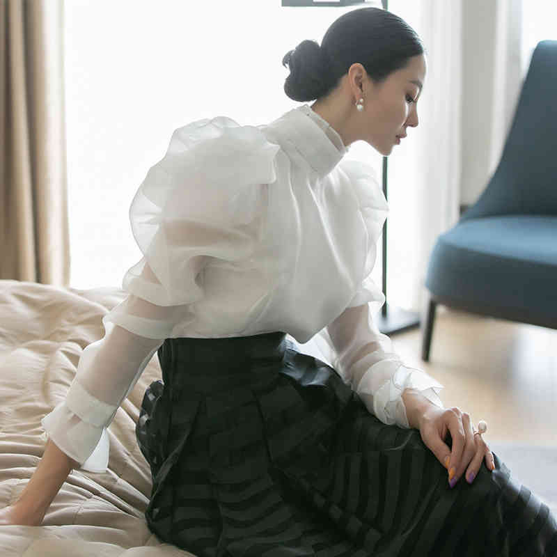 TWOTWINSTYLE Vintage White Shirt For Women Stand Collar Puff Long Sleeve Solid Elegant Blouse Female Fashion Clothing 210517