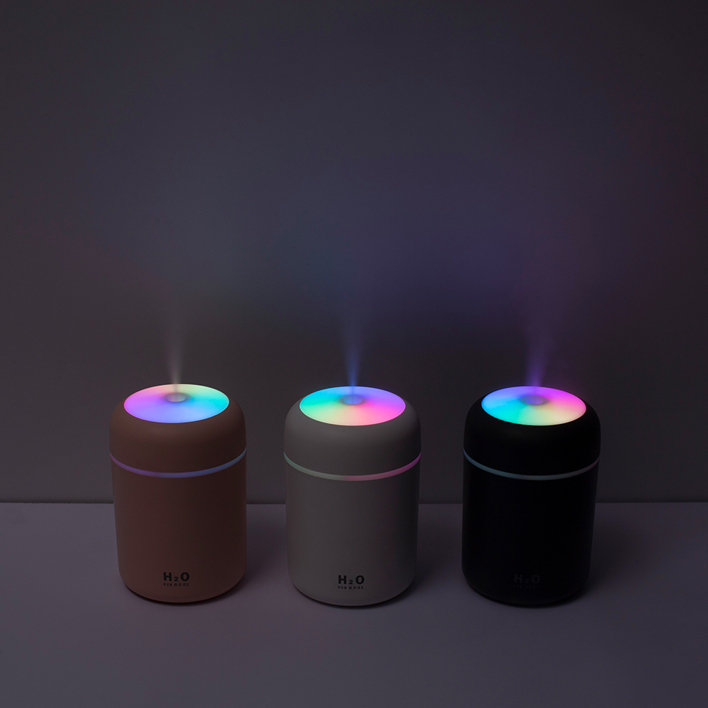 Car Humidifier 300ml USB Ultra Dazzle Cup Aroma Diffuser Cool Mist Maker Air Humidifiers Purifier with Romantic Light2984718