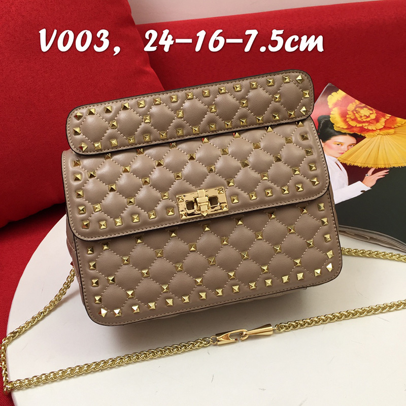 Luxurys Designers Bags Medium Rockstud Spikes Nappa Leather Bag Top Quality Calfskin Women Shoulder handbags Mini Purse with Box
Luxurys Designers Bags Medium Rockstud Spikes Nappa Leather Bag Top Quality Calfskin Women Shoulder handbags Mini Purse with Box