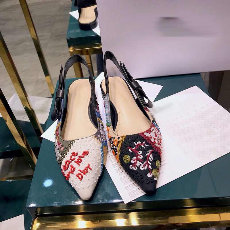 2021 Good Quality Fashion Women Luxurys Designers Shoes Designer Sandals Womens Luxury High Heels Sandal Dress Shoess With Box Size 35-40 -C165, Multi
2021 Good Quality Fashion Women Luxurys Designers Shoes Designer Sandals Womens Luxury High Heels Sandal Dress Shoess With Box Size 35-40 -C165, Multi