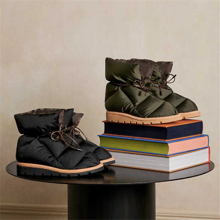 202 Designer PILLOW Comfort Ankle Boots Women Fashion Soft Down Flat Shoes Waterproof Nylon Upper Winter Outdoor Snowfield Boot Size 35-42, Don't buy it
202 Designer PILLOW Comfort Ankle Boots Women Fashion Soft Down Flat Shoes Waterproof Nylon Upper Winter Outdoor Snowfield Boot Size 35-42, Don't buy it
