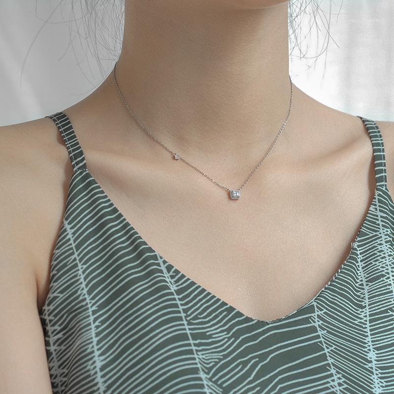 Chains Square Zircon Pendant Necklace For Women Delicate Fashion Short Shiny Clavicle Chain Wedding Party Jewelry Gift 2021
Chains Square Zircon Pendant Necklace For Women Delicate Fashion Short Shiny Clavicle Chain Wedding Party Jewelry Gift 2021