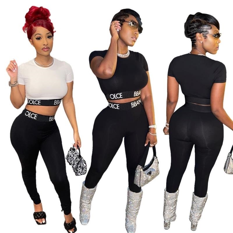 2022 Designer Women Tracksuits Spring Summer two Piece Set letter print Short Sleeve T-shirt+Pants Casual Sports Suit round Neck Outfits Solid Color Jogging Suit, Black
2022 Designer Women Tracksuits Spring Summer two Piece Set letter print Short Sleeve T-shirt+Pants Casual Sports Suit round Neck Outfits Solid Color Jogging Suit, Black