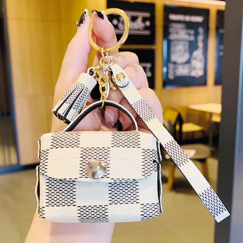 Patterned Leather Car Key Ring Bag Small Coin Purse Wallets Keychains Keychain Cover
Patterned Leather Car Key Ring Bag Small Coin Purse Wallets Keychains Keychain Cover