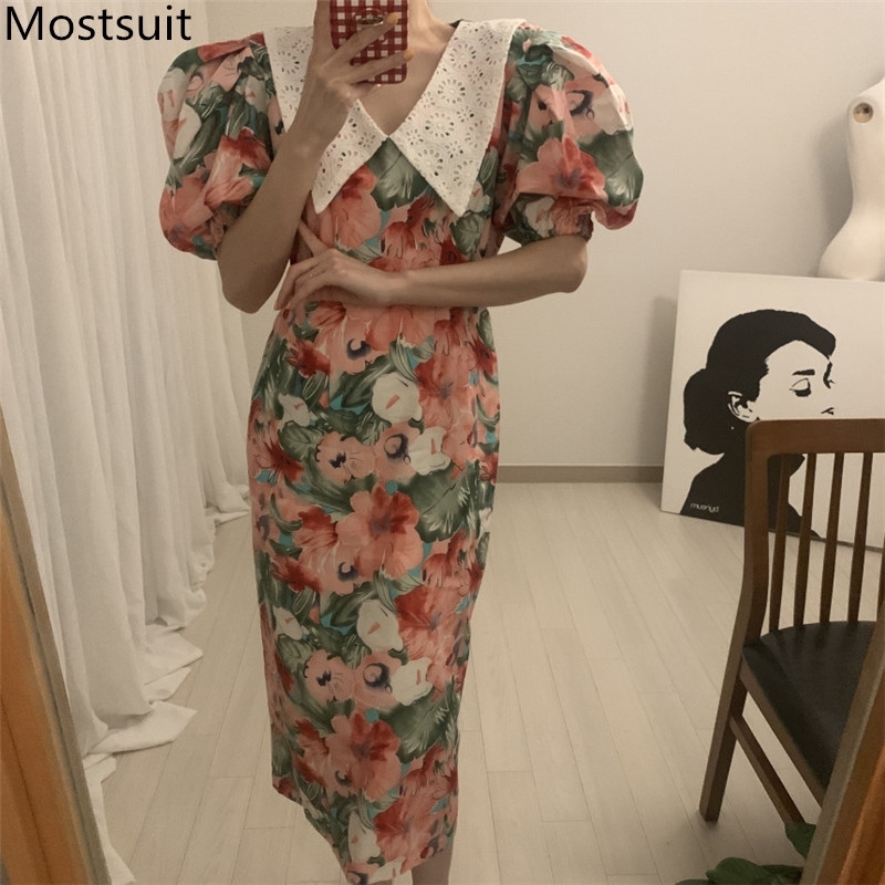Summer Korean Vintage Floral Printed Long Dress Embroidered Collar Puff Sleeve Fashion Dresses Elegant Party Ladies Vestido 210518, Red
Summer Korean Vintage Floral Printed Long Dress Embroidered Collar Puff Sleeve Fashion Dresses Elegant Party Ladies Vestido 210518, Red