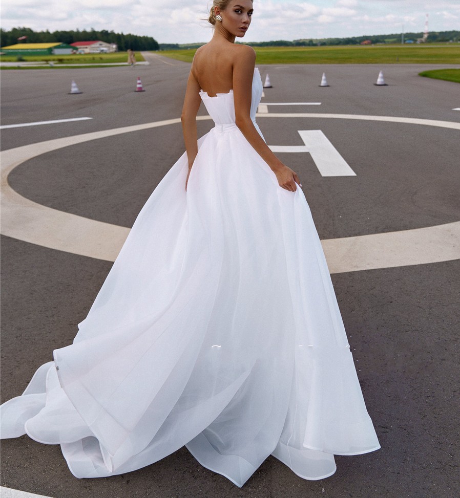 Strapless Ruched Bodice Ball Gowns 2022 Organza Wedding Dress with Detachable Long Sleeves Empire Bridal Gowns vestidos de noiva robe mariee